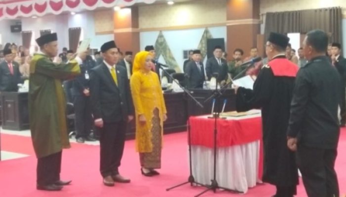 Husain Resmi Jabat Ketua DPRD Luwu Utara Sisa Masa Jabatan 2024-2029