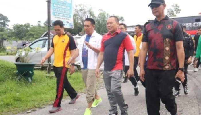 Anggota DPRD Awaludin Hadiri Olahraga Bersama Peringatan Hari Bhayangkara ke-79 di Polres Luwu Utara