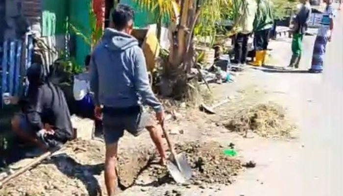 Tindaklanjuti Keluhan Warga, Perumda TM Lakukan Peremajaan Pipa Distribusi di Jalan Andi Tenriadjeng