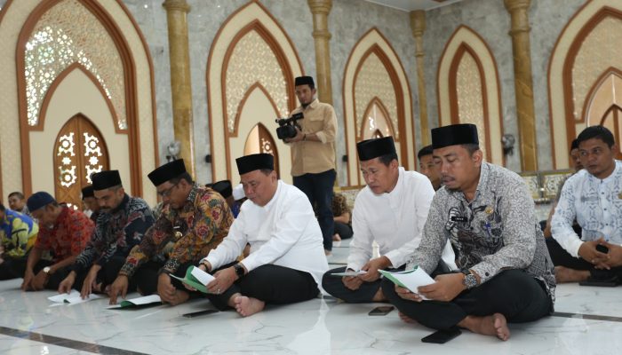 Pemkab Luwu Gelar Sholat Dhuha dan Dzikir Bersama