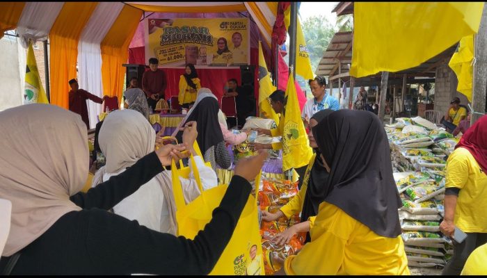 Peringati Hut Partai Golkar Ke-61, DPD Golkar Luwu Utara Gelar Pasar Murah, Doa dan Zikir Bersama Serta Pemberian Santunan kepada Anak Yatim