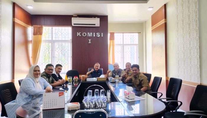 Bangun Komunikasi yang Baik untuk Kemajuan Pendidikan, Ketua PGRI Luwu Utara Audens dengan Komisi I DPRD Luwu Utara