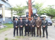 Peringatan Hari Pahlawan Pata-Dhevy Persembahkan Excavator Ampibi