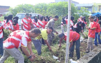 Bupati Luwu Pimpin Gerakan Jumat Bersih