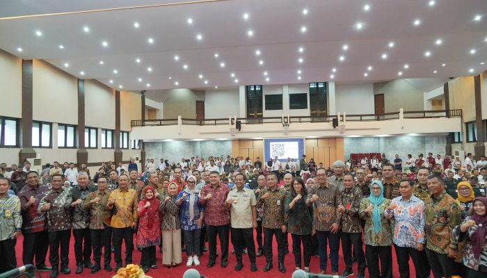 Bupati Luwu Hadiri Rakor Pencegahan Korupsi Layanan Pertanahan